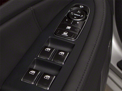 2012 Hyundai EQUUS Signature