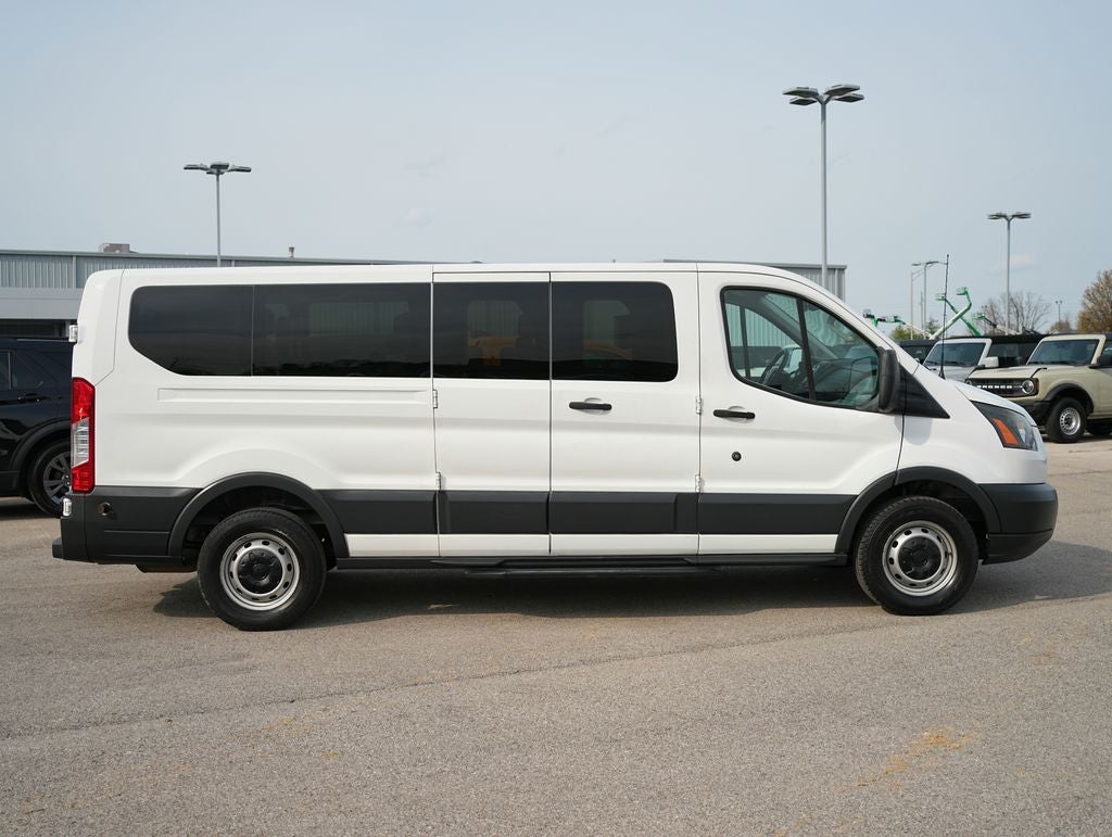 2017 Ford Transit-350 XL 15 Passenger