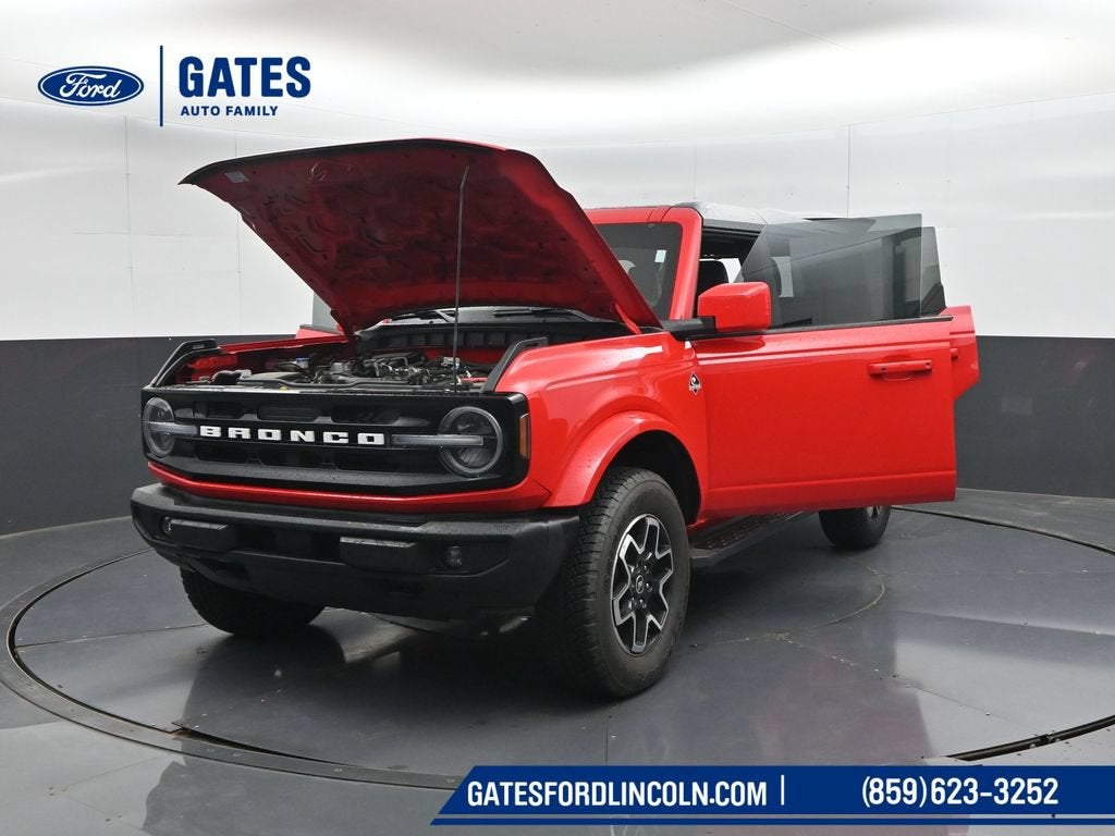 2023 Ford Bronco Outer Banks