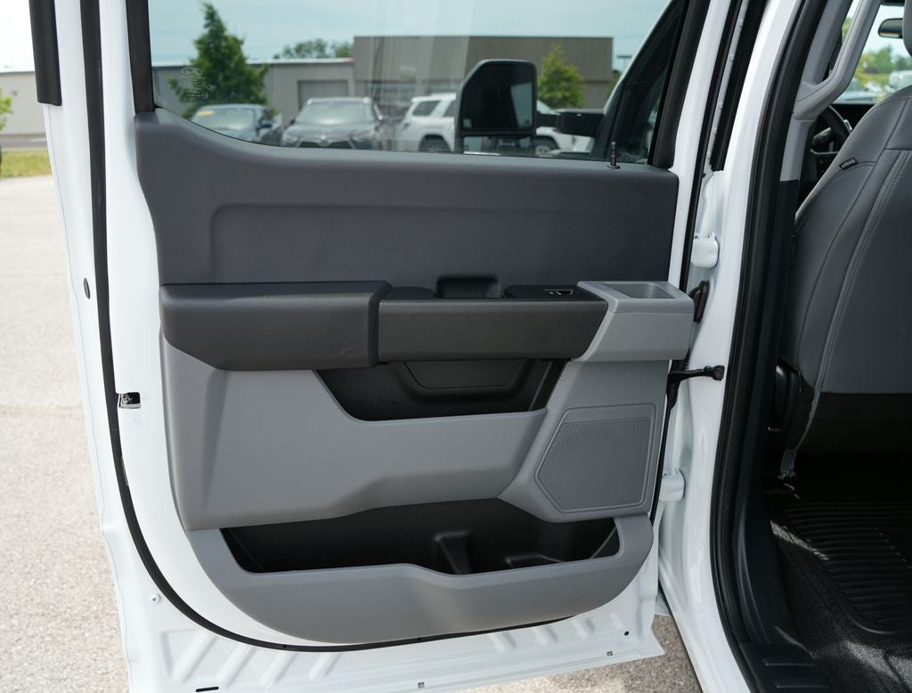 2025 Ford F-350SD XL DRW