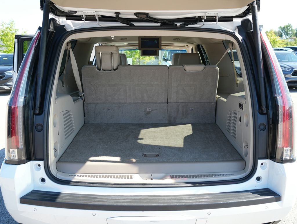 2019 Cadillac Escalade ESV Luxury