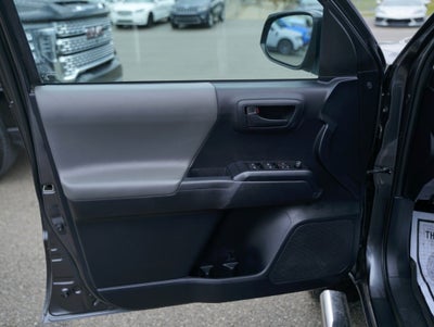 2019 Toyota Tacoma SR5 V6