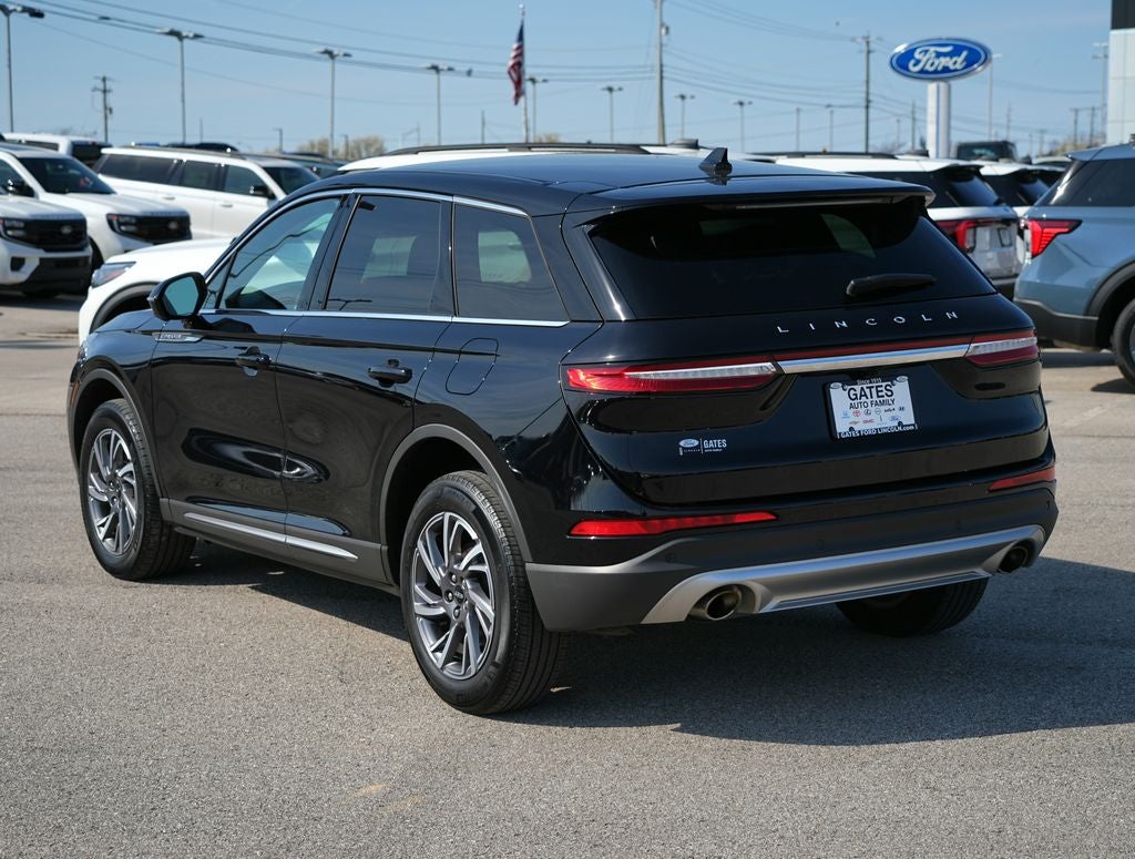 2023 Lincoln Corsair Standard