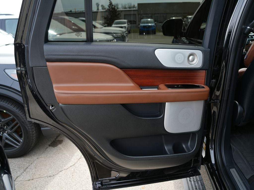 2023 Lincoln Navigator Reserve