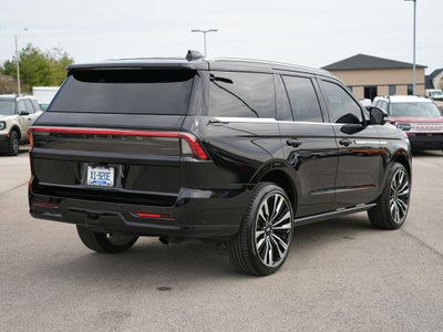 2025 Lincoln Navigator Reserve