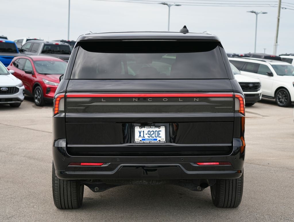 2025 Lincoln Navigator Reserve