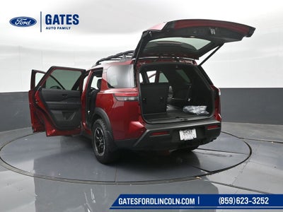 2025 Nissan Pathfinder Rock Creek