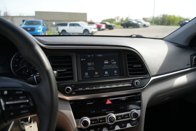 2020 Hyundai ELANTRA SEL