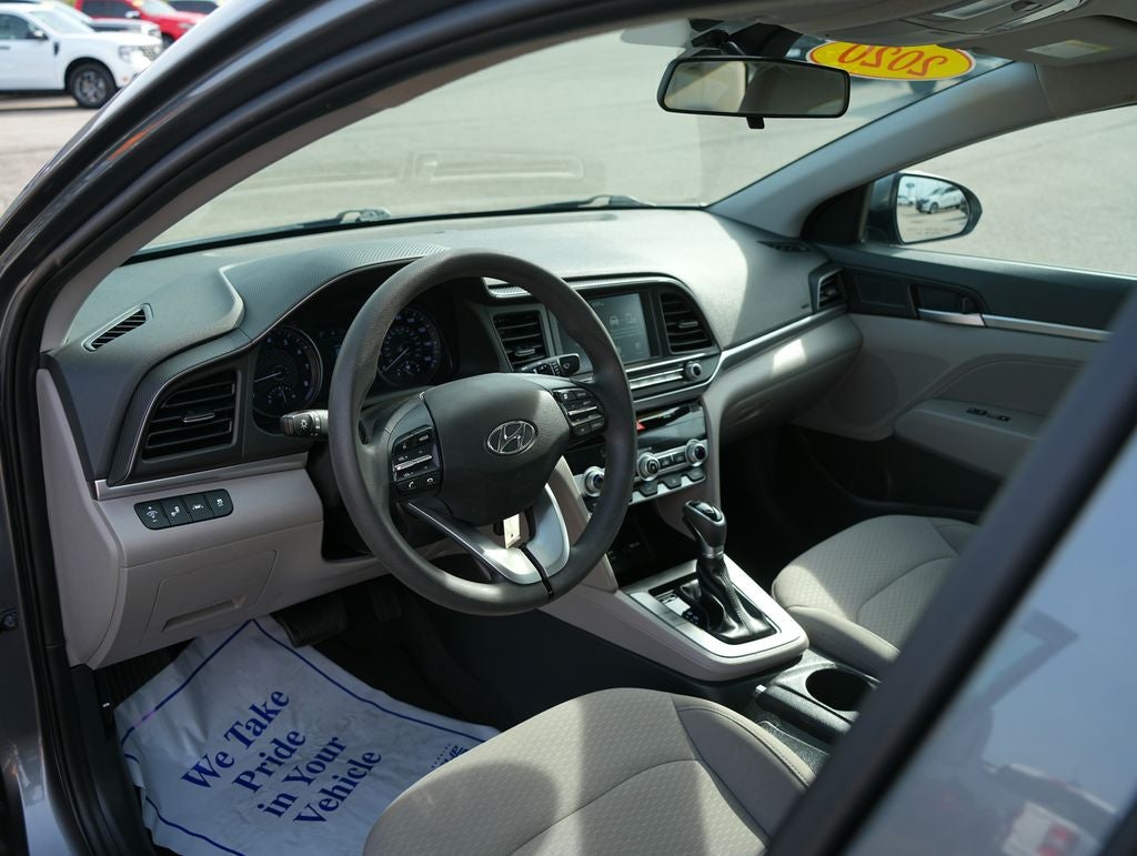 2020 Hyundai ELANTRA SEL