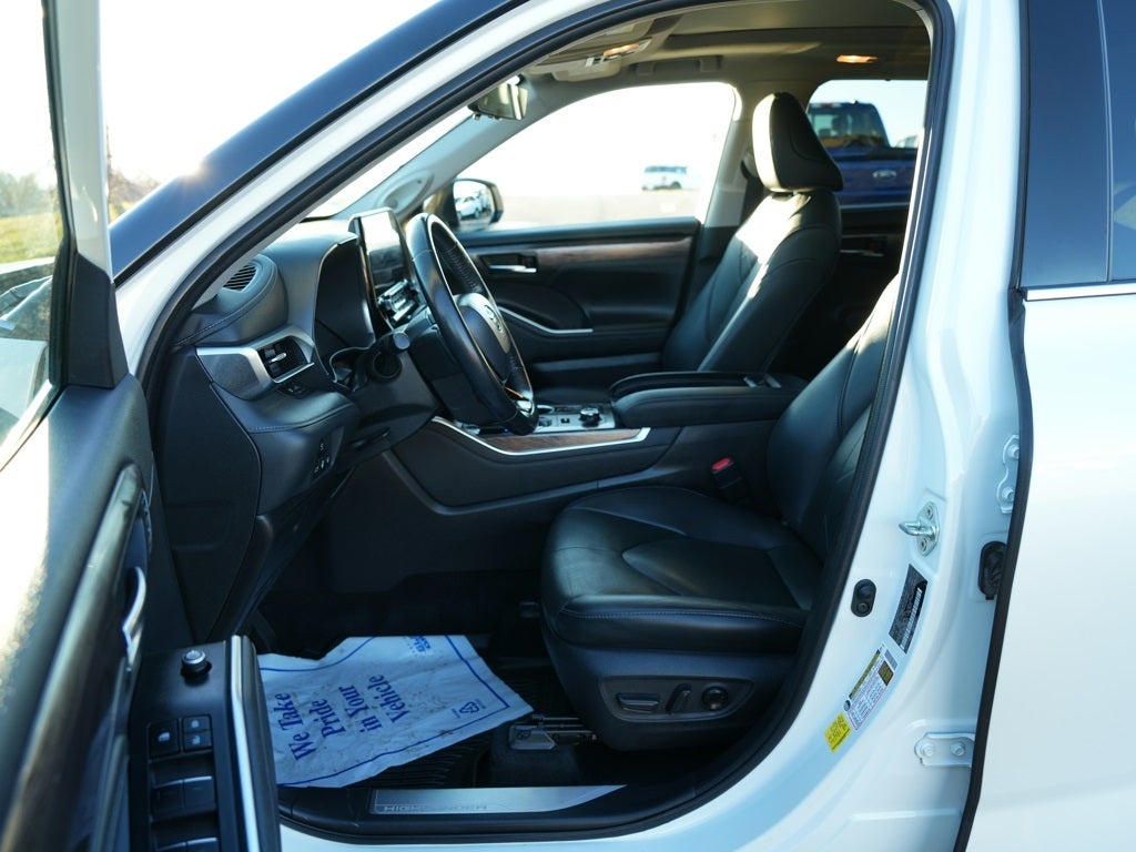 2020 Toyota Highlander Platinum