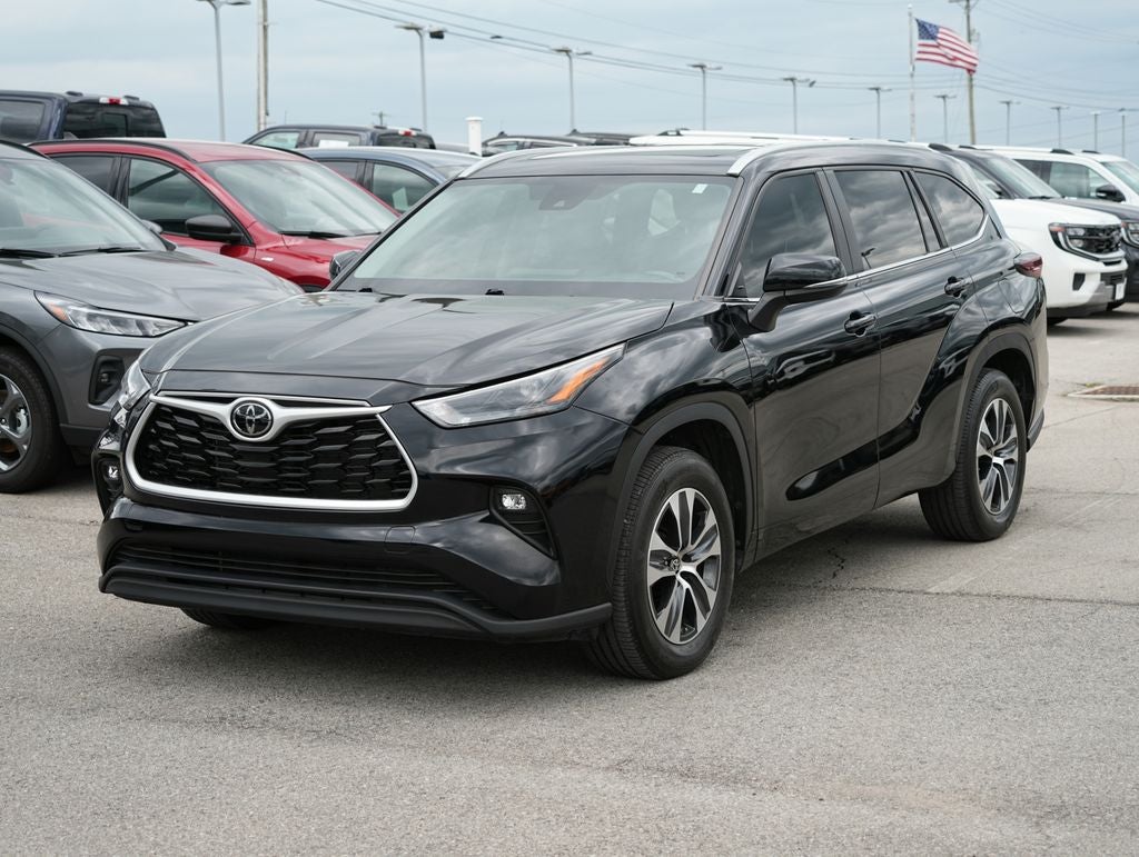 2024 Toyota Highlander XLE