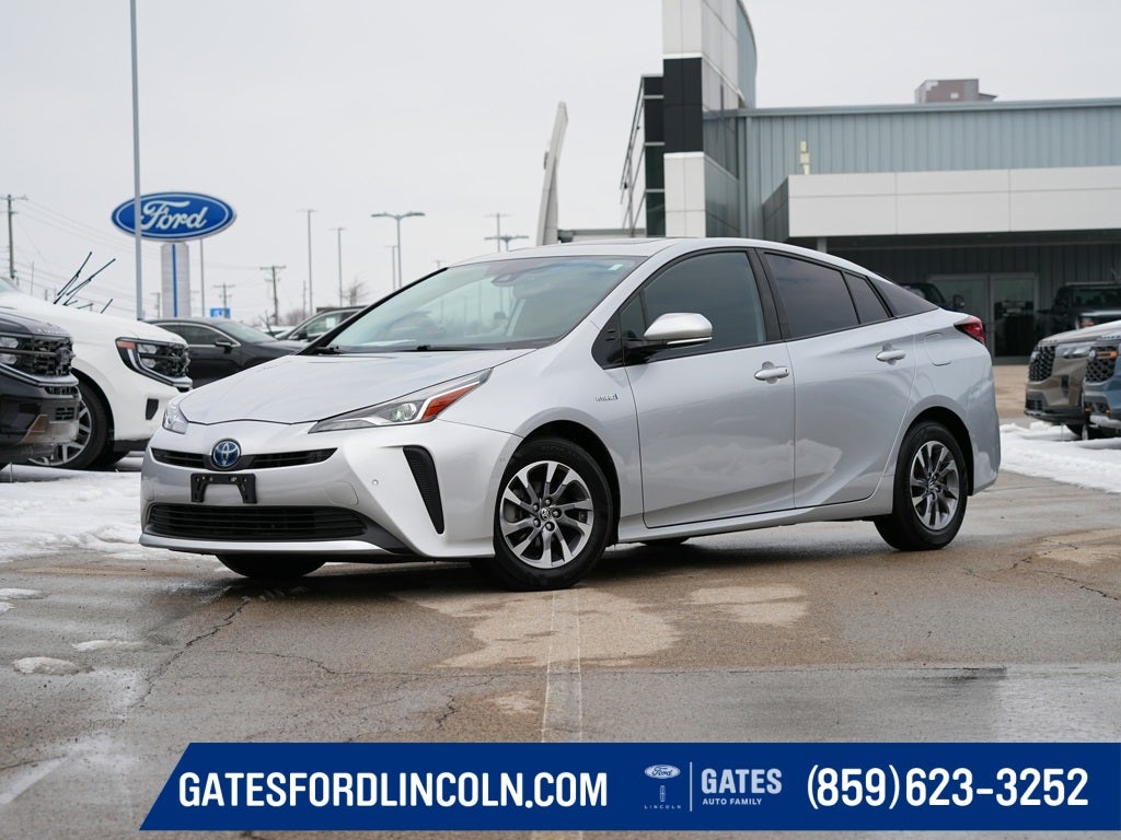 2019 Toyota Prius XLE