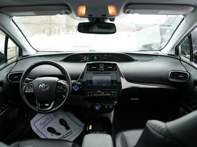 2019 Toyota Prius XLE