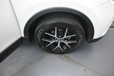 2018 Toyota RAV4 Hybrid SE