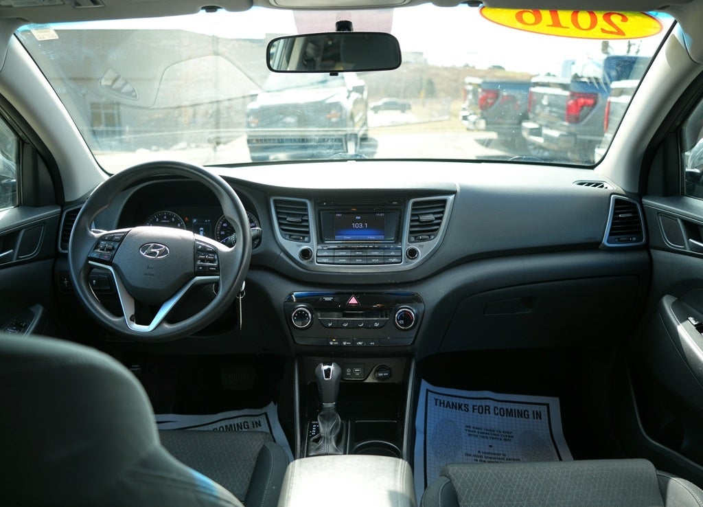 2016 Hyundai TUCSON SE