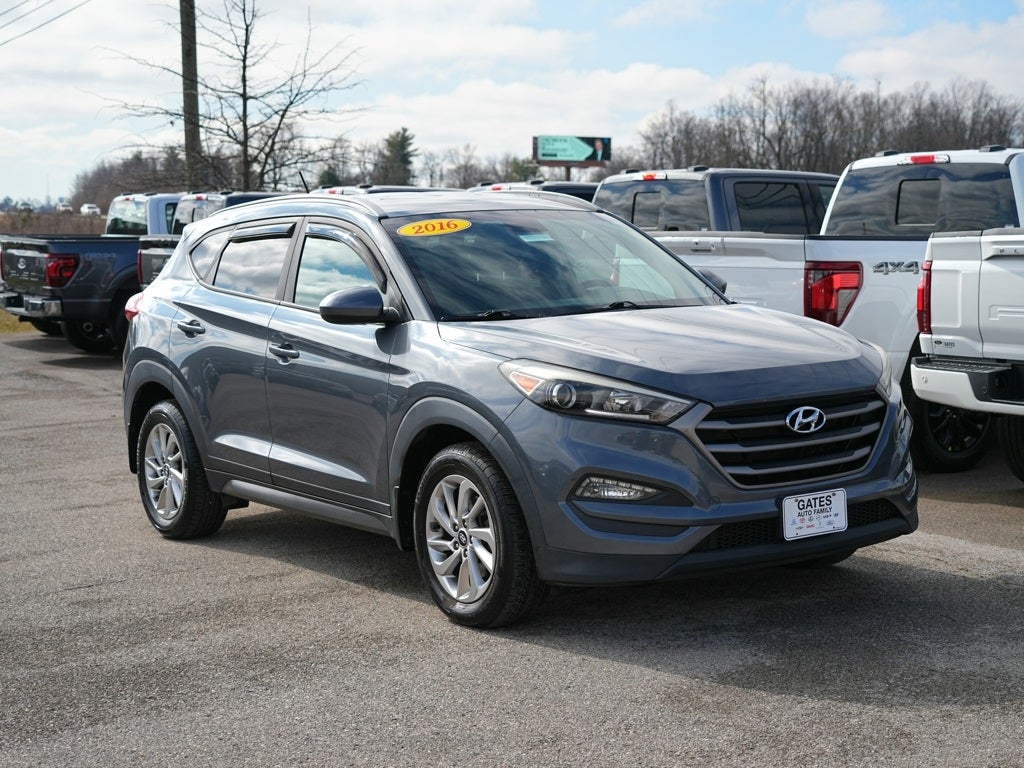 2016 Hyundai TUCSON SE