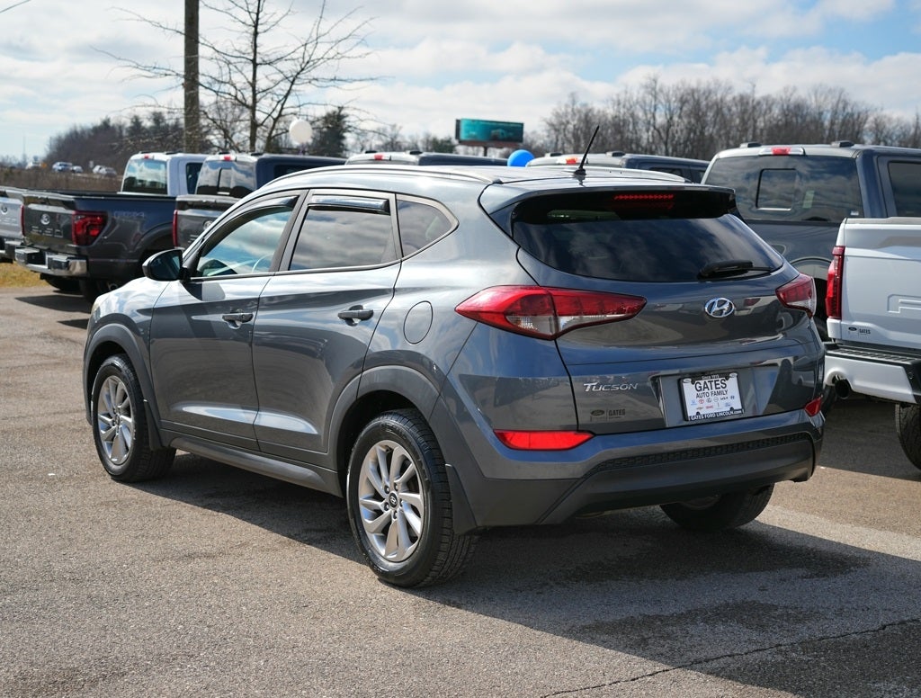 2016 Hyundai TUCSON SE