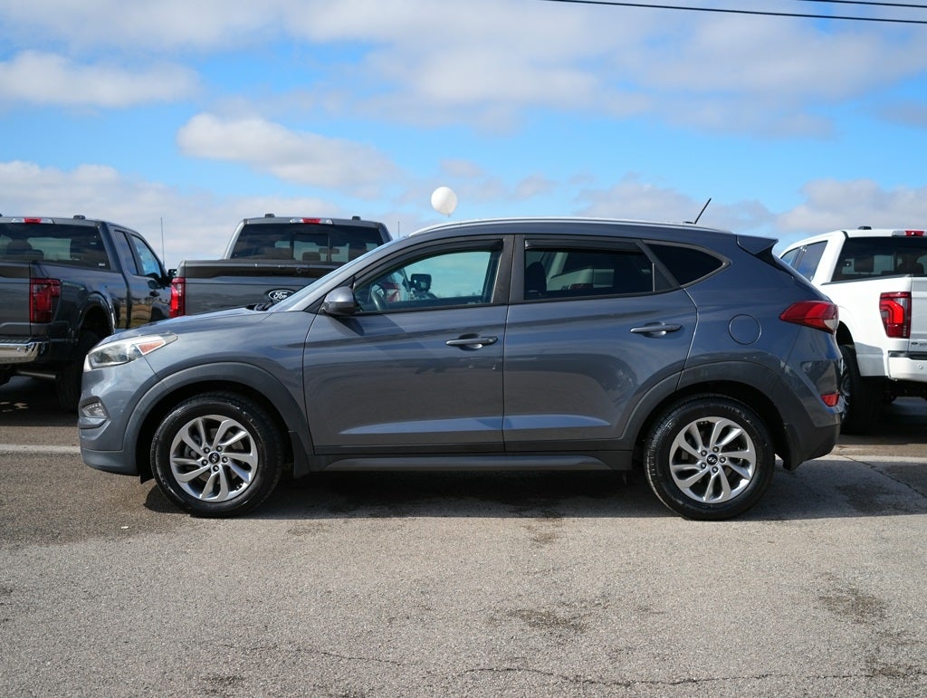 2016 Hyundai TUCSON SE