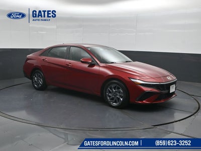 2024 Hyundai ELANTRA SEL