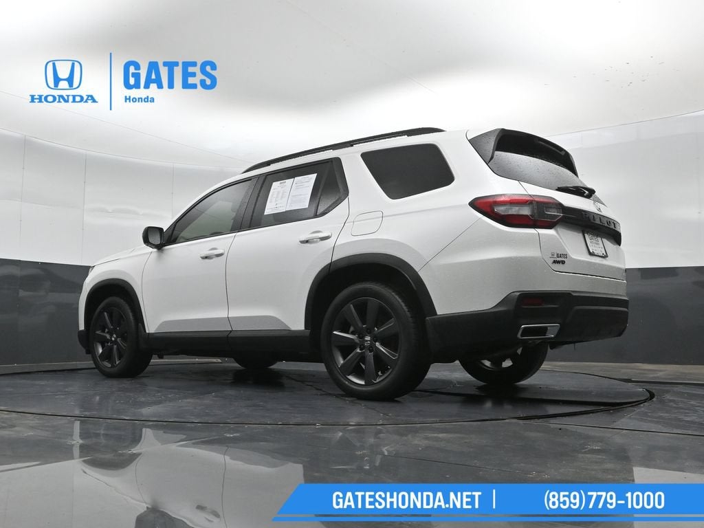 2025 Honda Pilot Sport