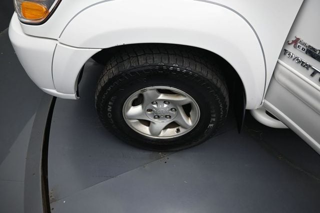 2004 Toyota Tundra Limited