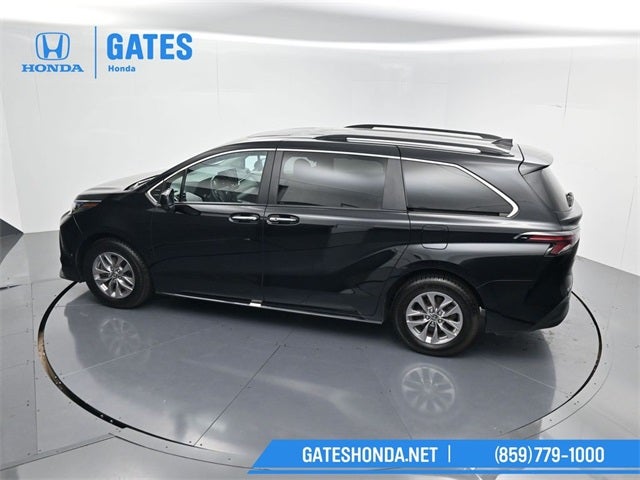2024 Toyota Sienna XLE 7 Passenger