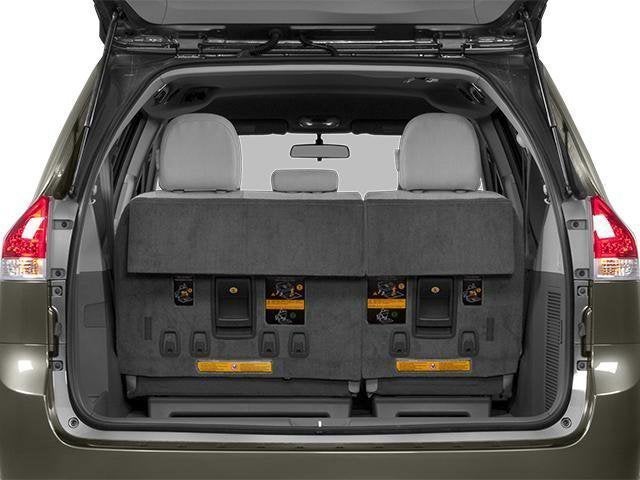 2014 Toyota Sienna L 7 Passenger