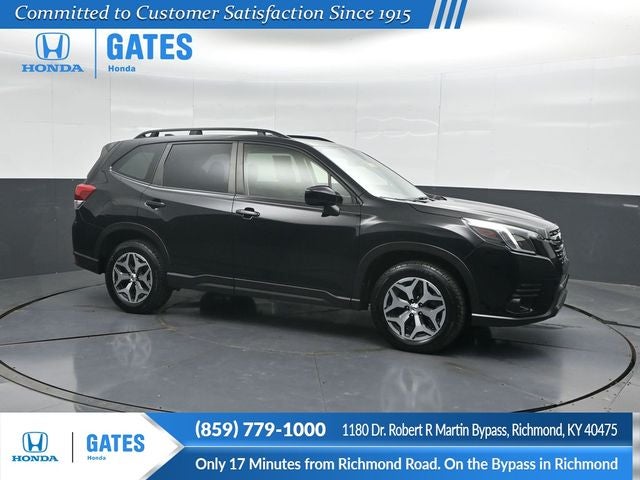 2023 Subaru Forester Premium