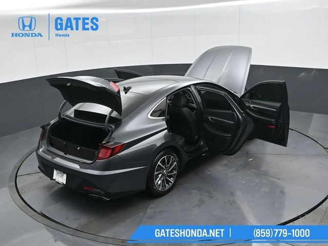 2022 Hyundai SONATA Limited