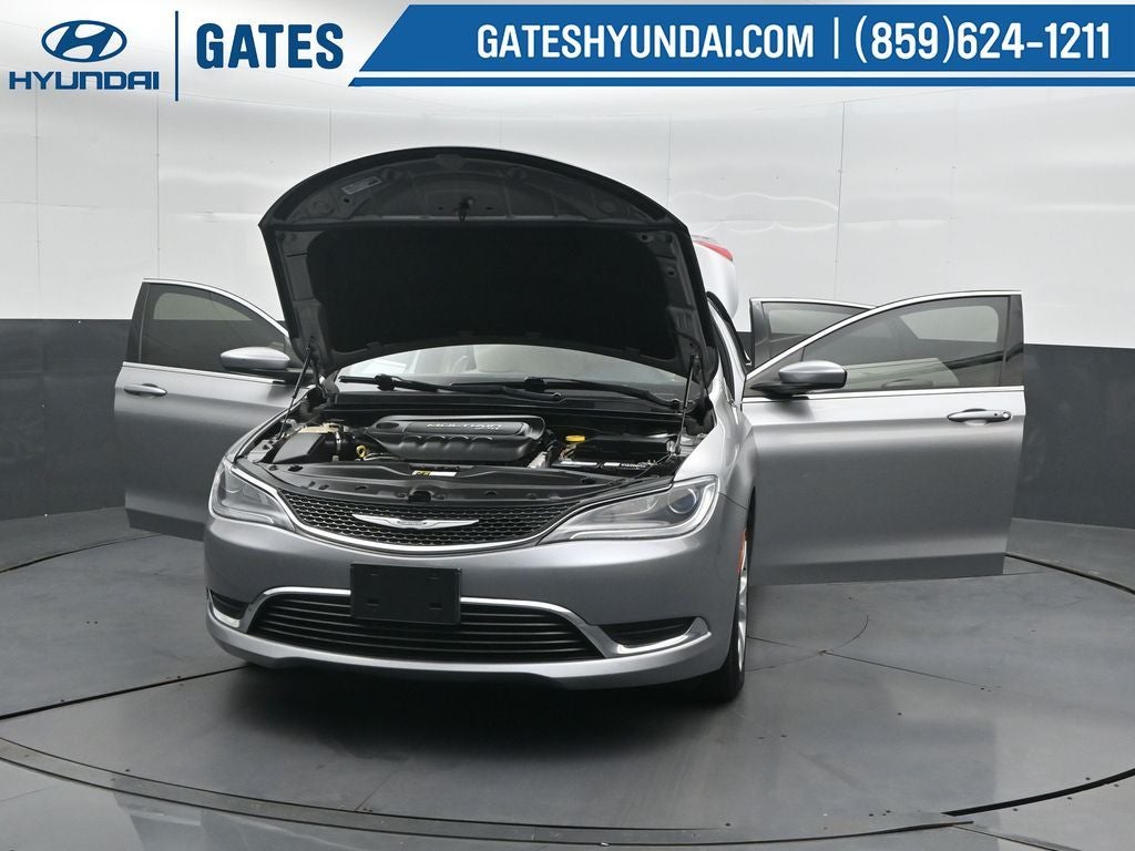 2016 Chrysler 200 Limited