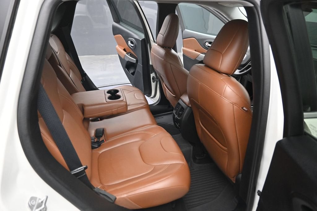 2019 Jeep Cherokee Overland - Photo 31