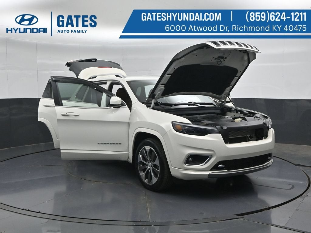 2019 Jeep Cherokee Overland