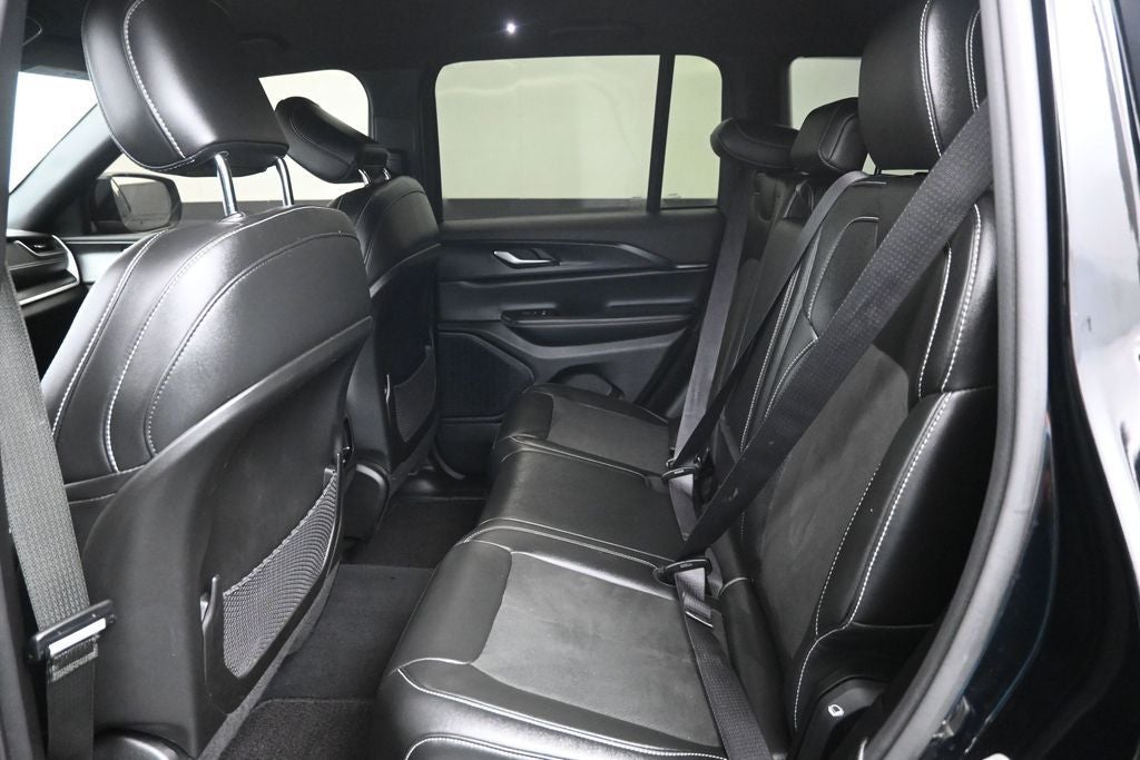 2023 Jeep Grand Cherokee Altitude - Photo 10