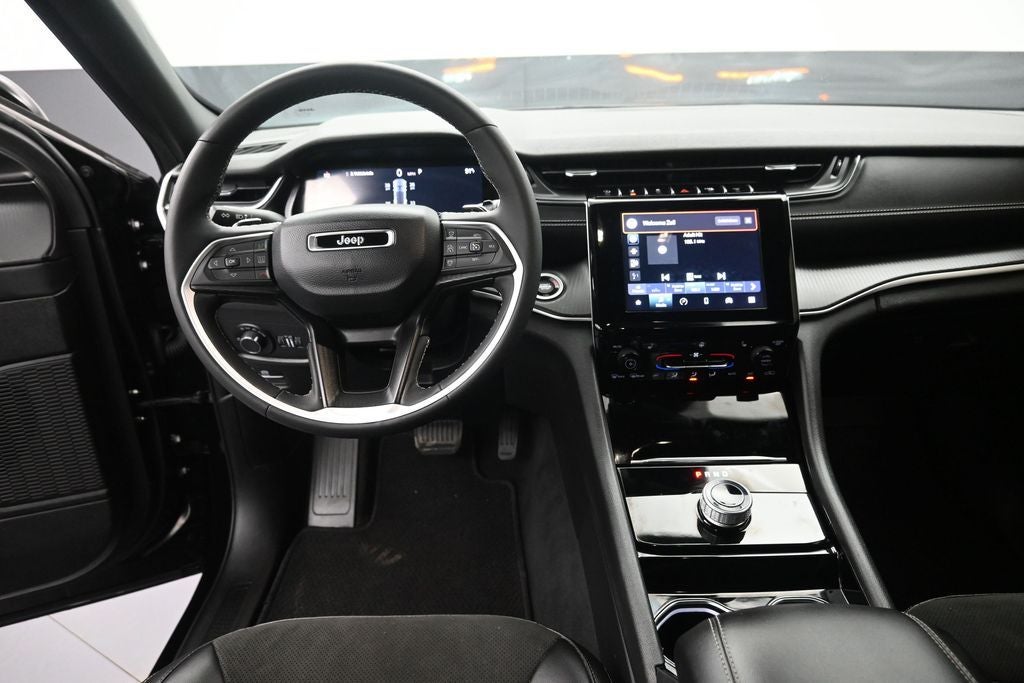 2023 Jeep Grand Cherokee Altitude - Photo 11