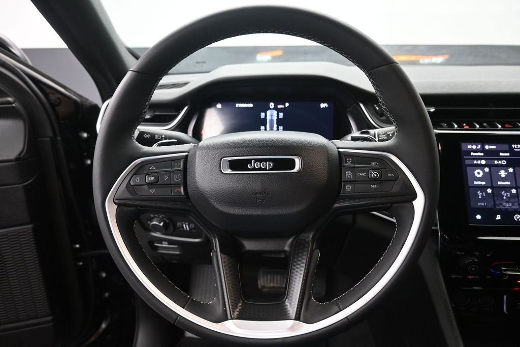 2023 Jeep Grand Cherokee Altitude - Photo 27