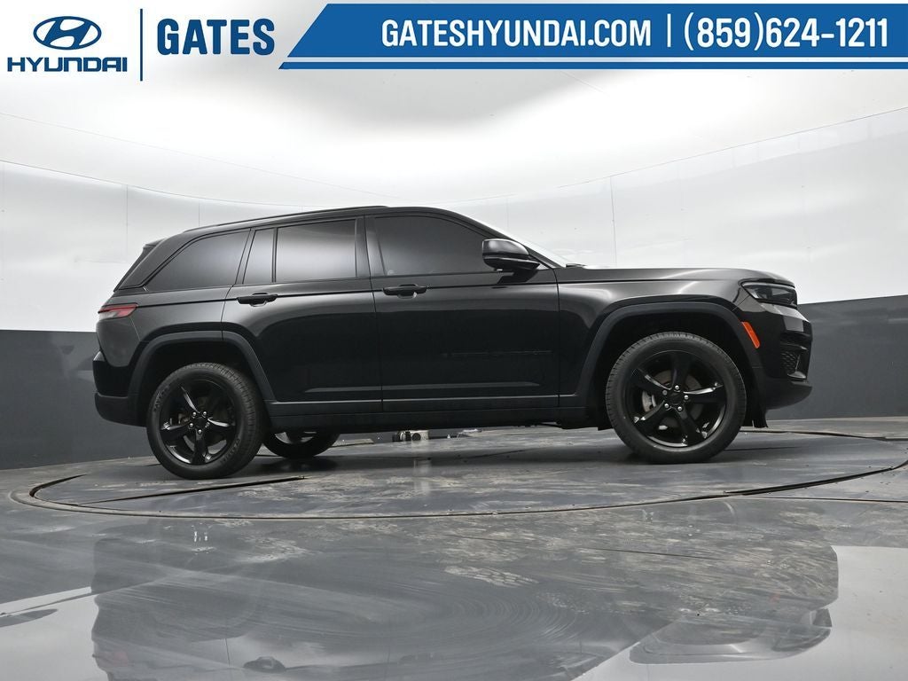 2023 Jeep Grand Cherokee Altitude - Photo 44