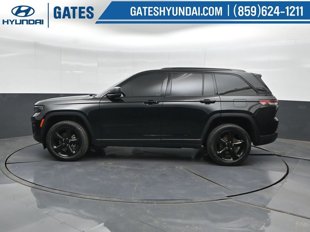 2023 Jeep Grand Cherokee Altitude - Photo 7