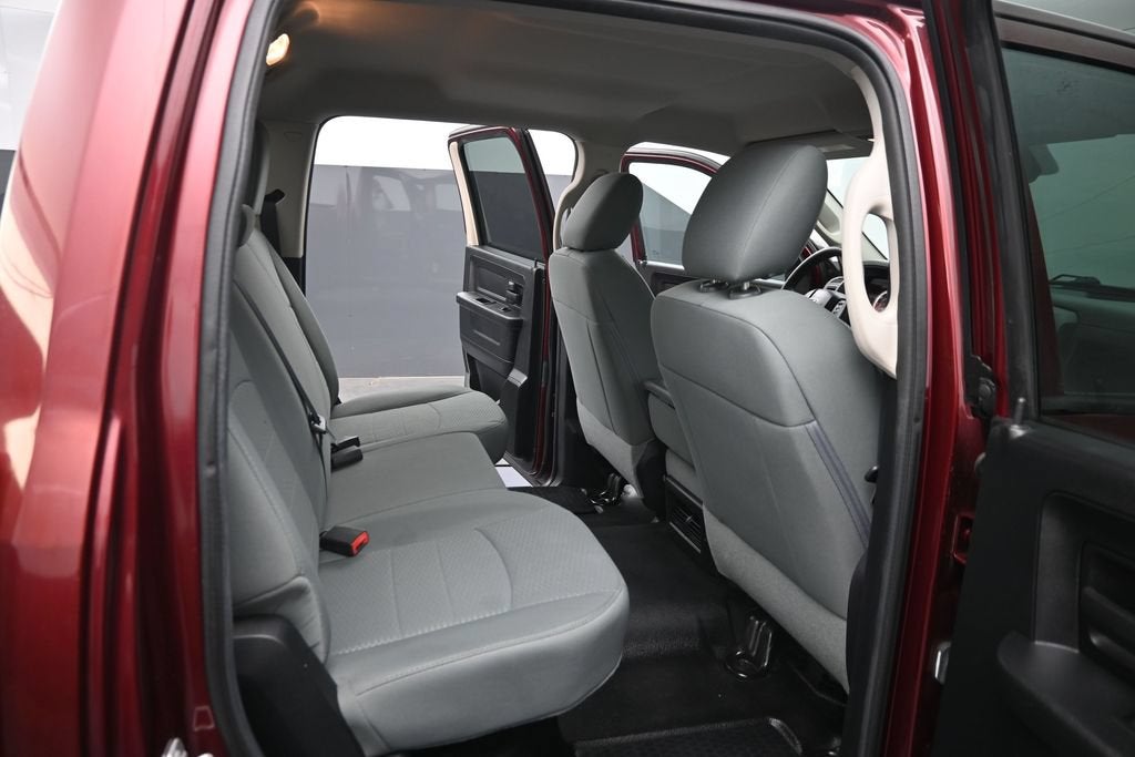 2016 RAM Ram 1500 Pickup Tradesman - Photo 25