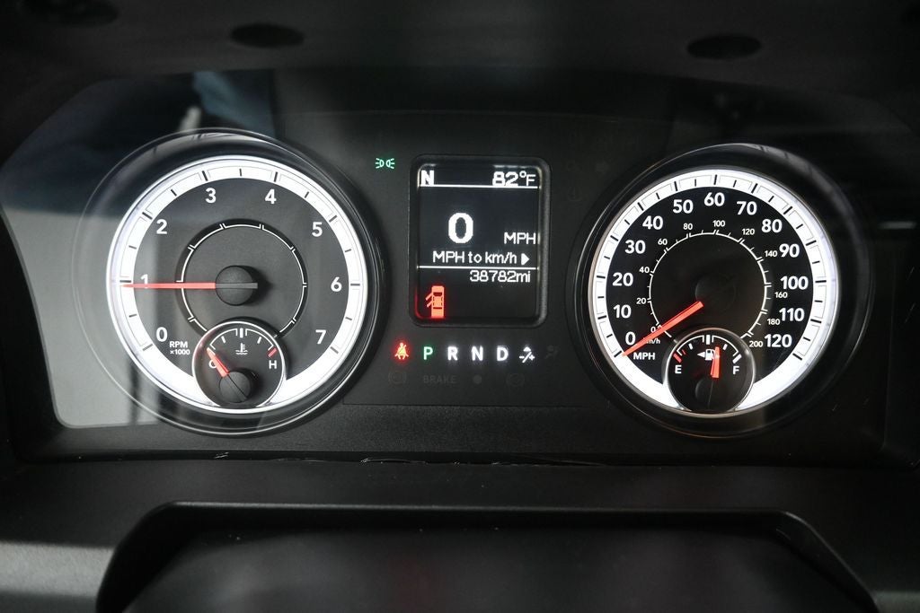 2016 RAM Ram 1500 Pickup Tradesman - Photo 12