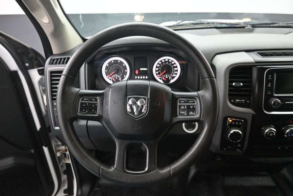 2016 RAM Ram 1500 Pickup Tradesman - Photo 17
