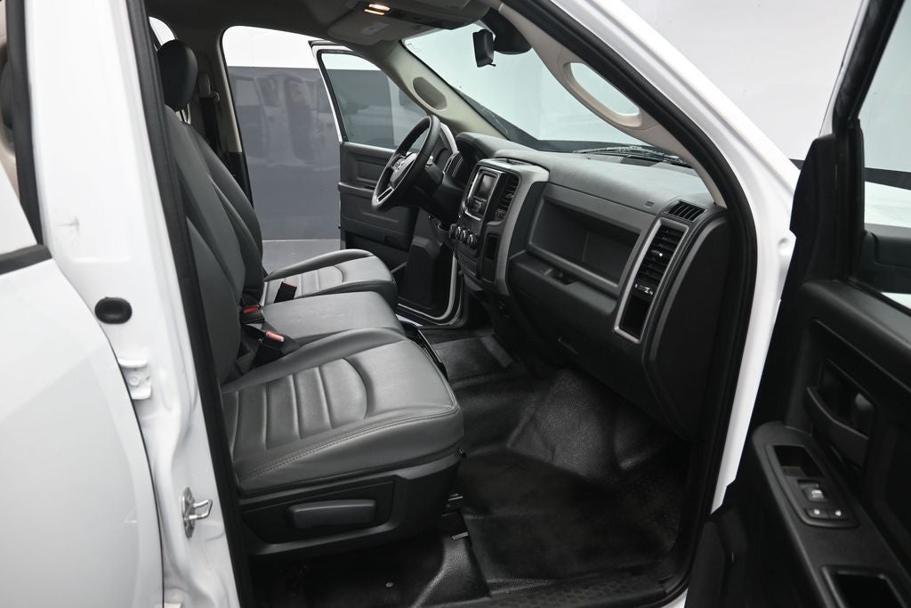 2016 RAM Ram 1500 Pickup Tradesman - Photo 26