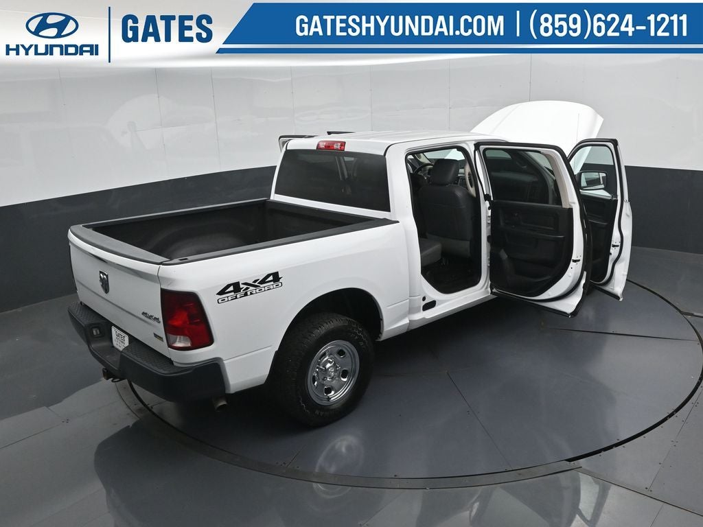 2016 RAM Ram 1500 Pickup Tradesman - Photo 47