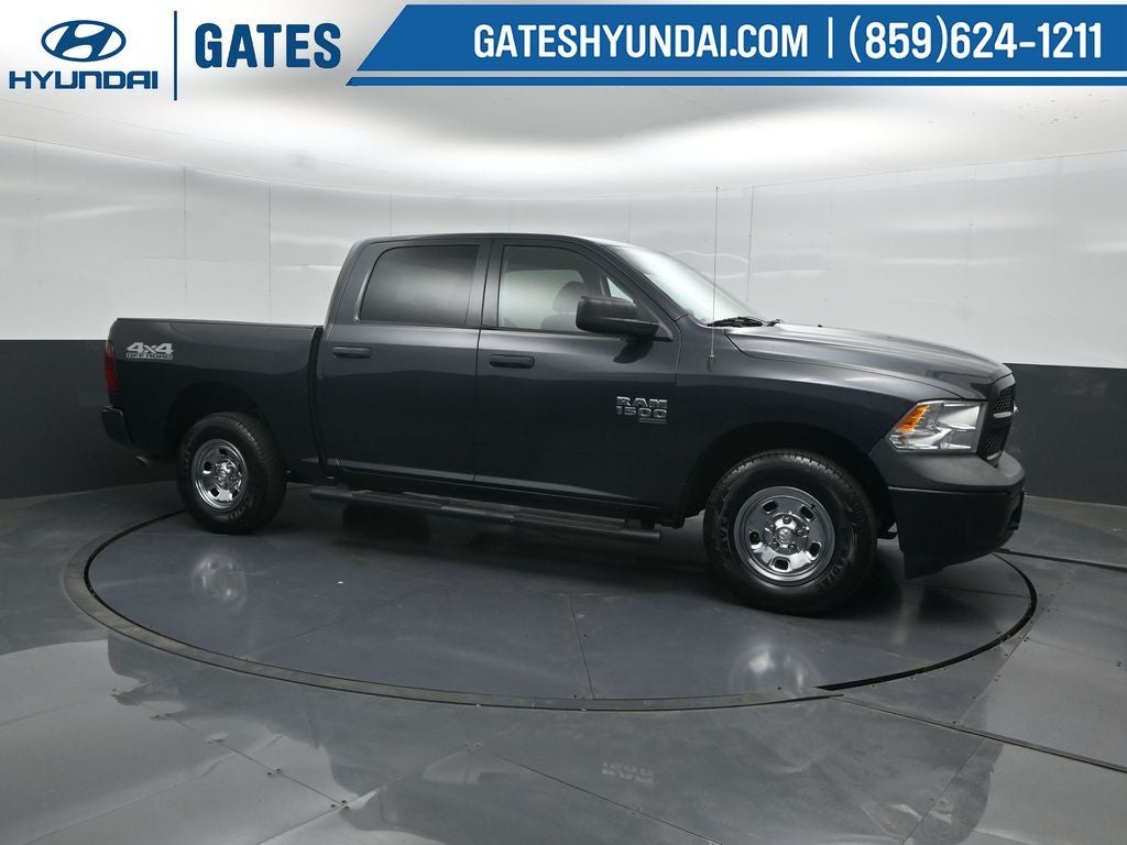 2019 RAM 1500 Classic Tradesman 4x4 Crew Cab 5'7's photo