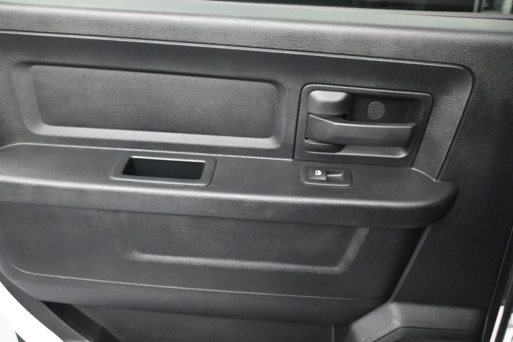 2016 RAM Ram 1500 Pickup Tradesman - Photo 24