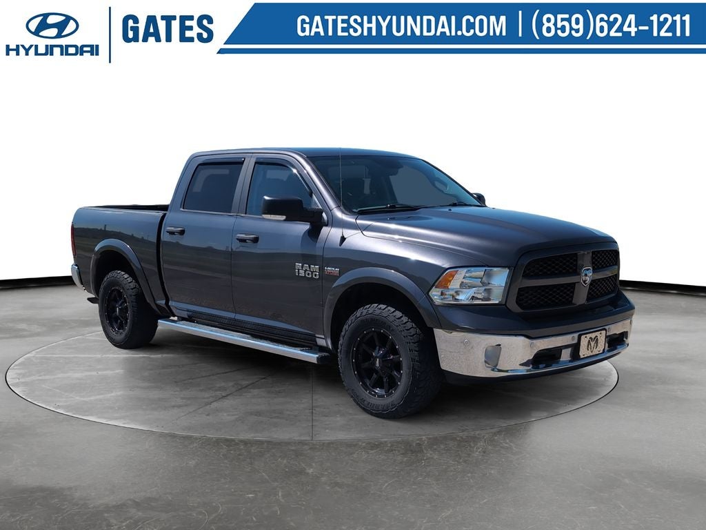 2018 RAM 1500 SLT