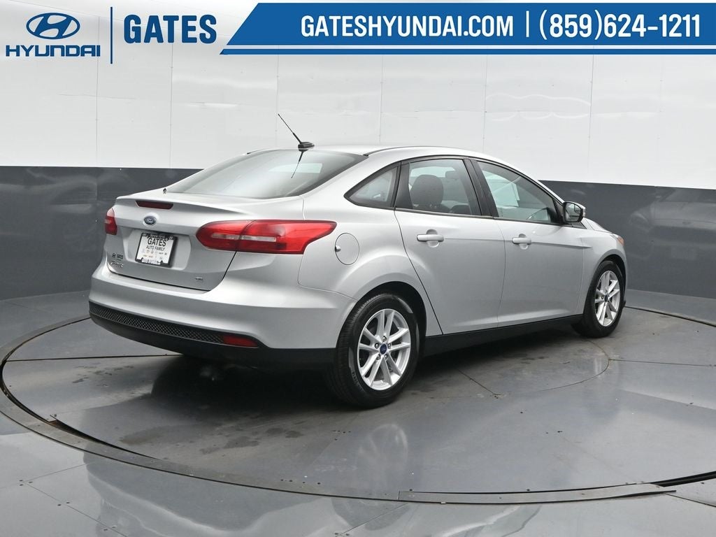 Used 2017 Ford Focus SE with VIN 1FADP3F28HL304782 for sale in Richmond, KY