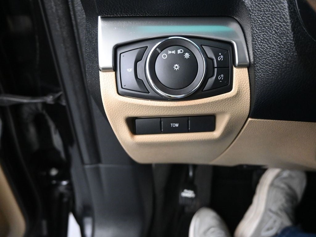 2016 Ford Explorer Base