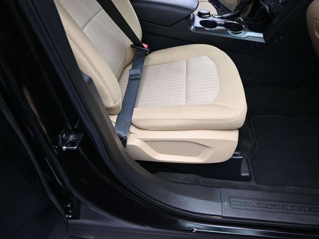 2016 Ford Explorer Base