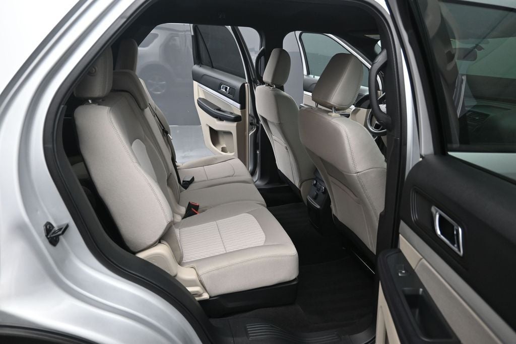 2018 Ford Explorer Base - Photo 29
