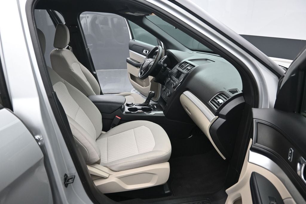 2018 Ford Explorer Base - Photo 30